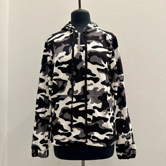 Custom Hoodie - Picture 4 of 12